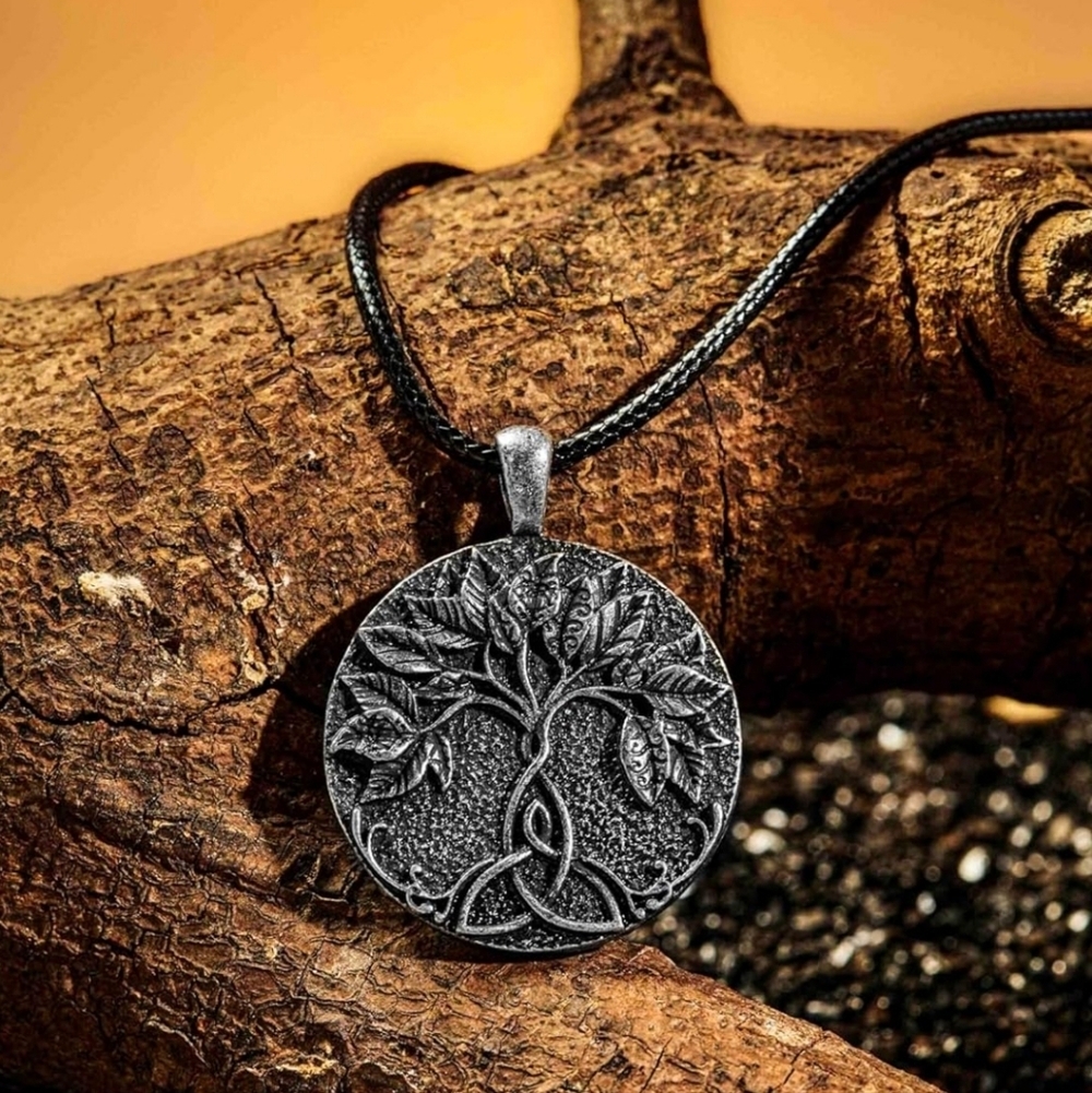 Elegant Silver Tree of Life Pendant Necklace